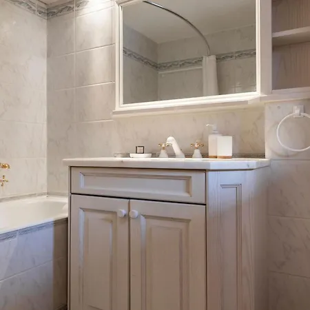 La Ruinette-cosy 2-bed, 2-bath In Centre Daire Verbier